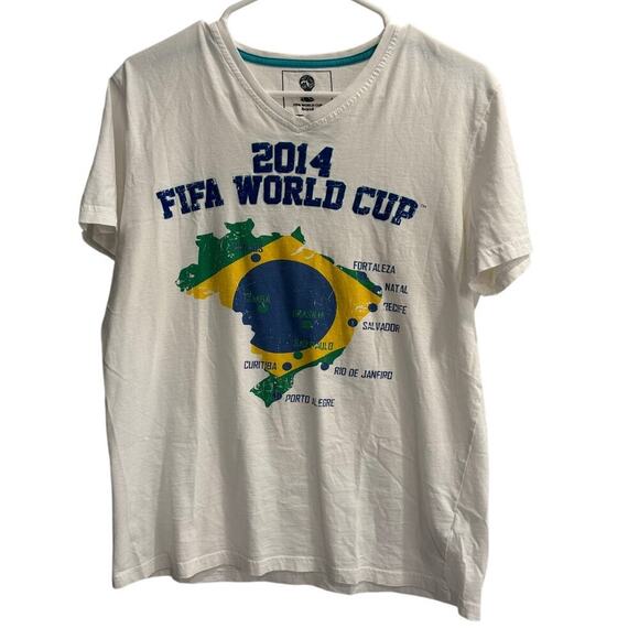 2014 FIFA World Cup Brazil T-Shirt Tee Size Large L - Picture 1 of 4